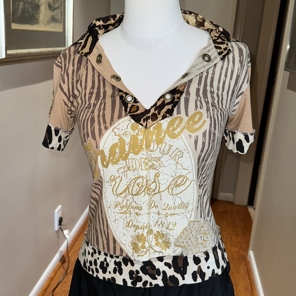 Fun animal print Tshirt